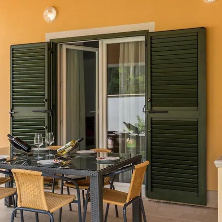 Hébergement de vacances Villa Vita *