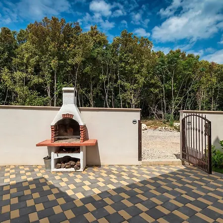 Semesterbostad Villa Vita *