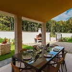 Villa Vita Будинок відпочинку *